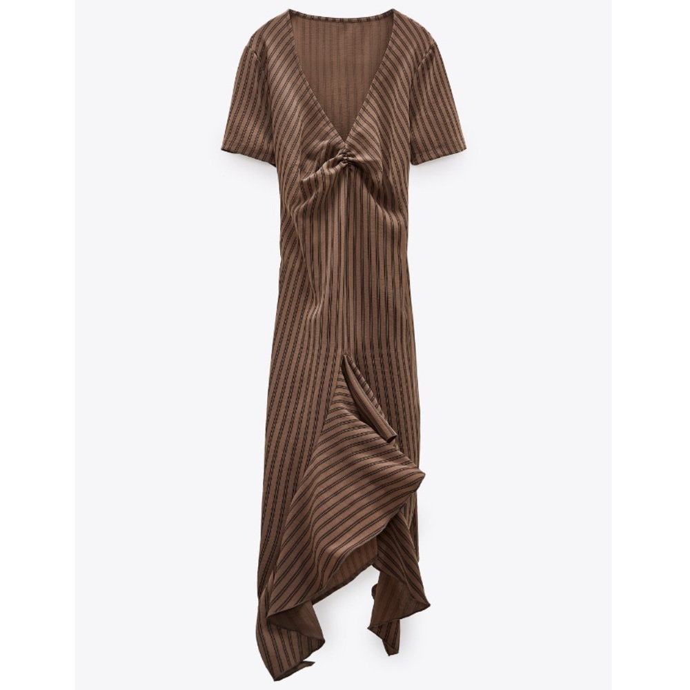 ⭐️ NWT Zara Ruffled Ruched Dress ⭐️ - Picture 5 of 7